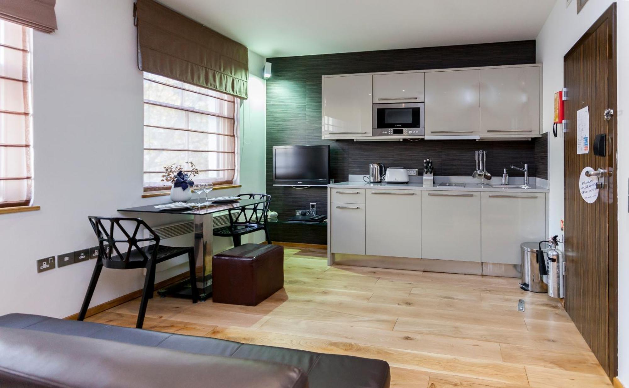 Space Aparthotel Londra Dış mekan fotoğraf