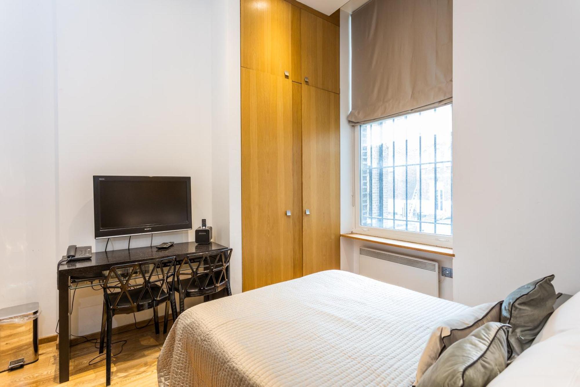 Space Aparthotel Londra Dış mekan fotoğraf