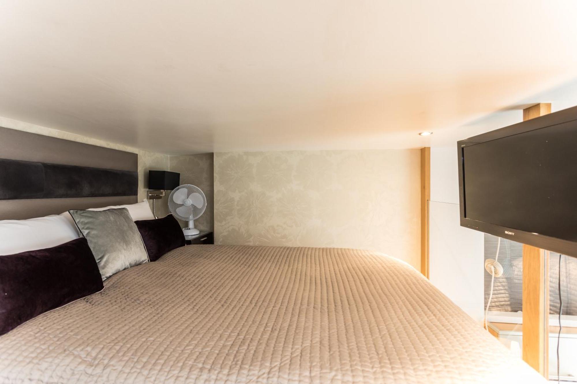 Space Aparthotel Londra Dış mekan fotoğraf